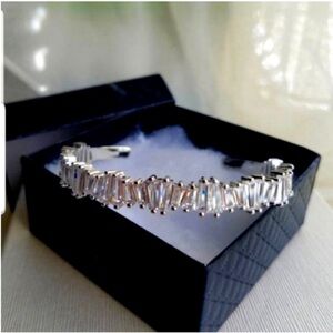Swarovski Elements 925 Sterling Silver Open Cuff Contemporary Bracelet NEW